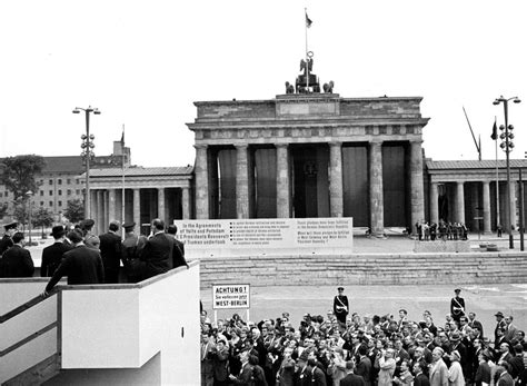 John F. Kennedy-viewing The Berlin Wall Photograph by Everett - Fine Art America