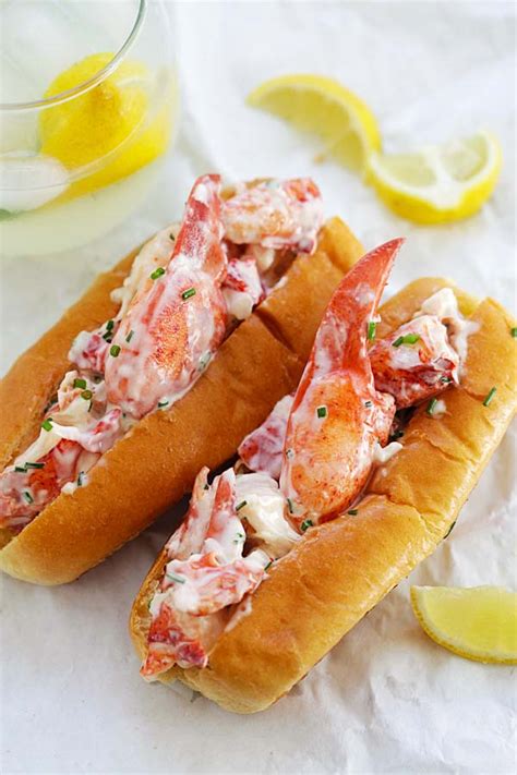 Lobster Rolls | Easy Delicious Recipes