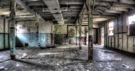 10 Abandoned Army Barracks & Military Training Camps of the World ...