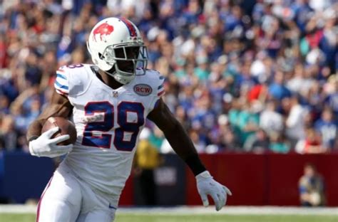 Bills RB C.J. Spiller predicts Florida State vs. Clemson showdown (Video)