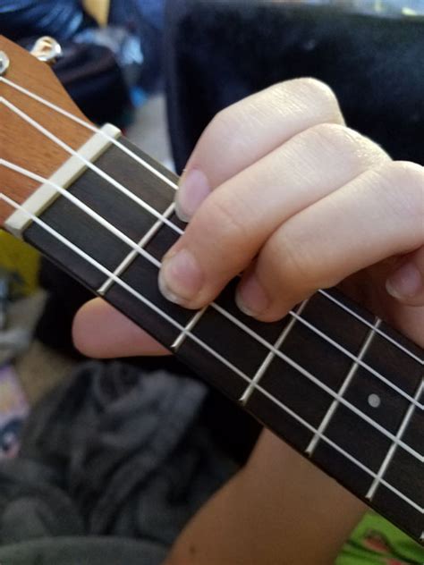 learning - Is it OK to play a G chord on the Ukulele differently than the standard finger ...