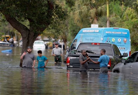 Ft. Lauderdale airport reopens as South Florida begins to recover from flooding