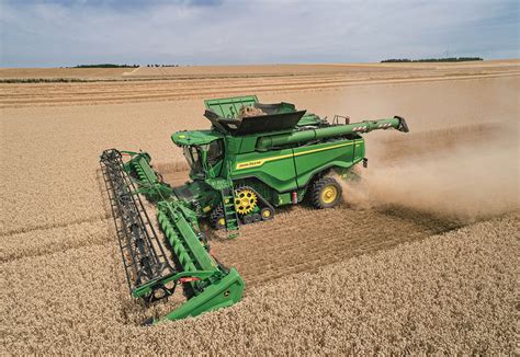 Harvest Tractor