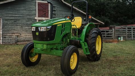 John Deere Tractors | 5 Series Utility Tractors | John Deere CA