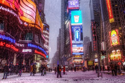 Times Square Snow, Part II | The Graceful Image