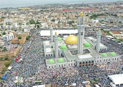 Great Mosque of Touba, Senegal. | Beautiful mosques, Mosque, Senegal