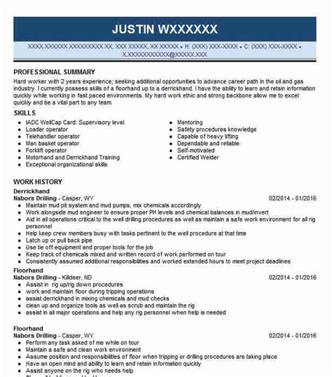 Derrickhand Resume Example