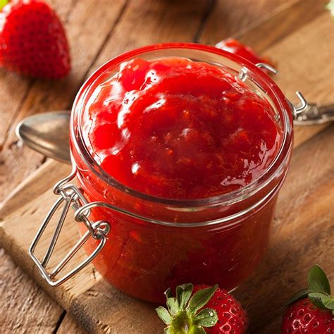 Easy Homemade Certo Strawberry Jam Recipe 2023 - AtOnce