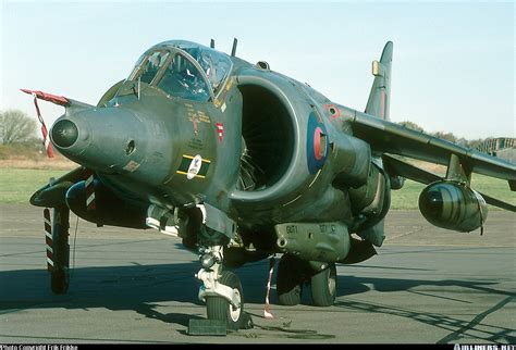 Hawker Siddeley Harrier GR3 - UK - Air Force | Aviation Photo #0335931 ...