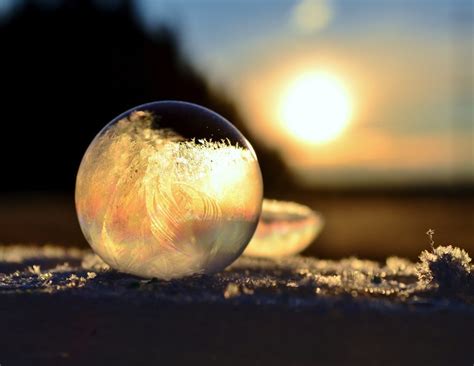 Frozen Bubbles Photography-1 – Fubiz Media