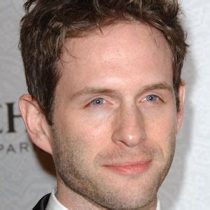 Glenn Howerton - Bio, Facts, Family | Famous Birthdays