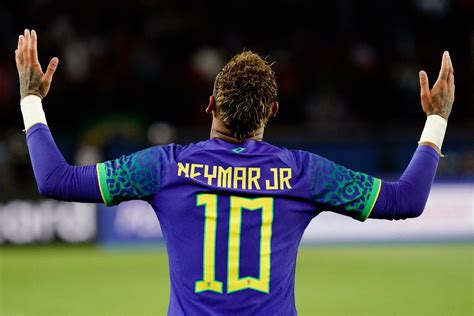 Neymar Football Player Wallpaper