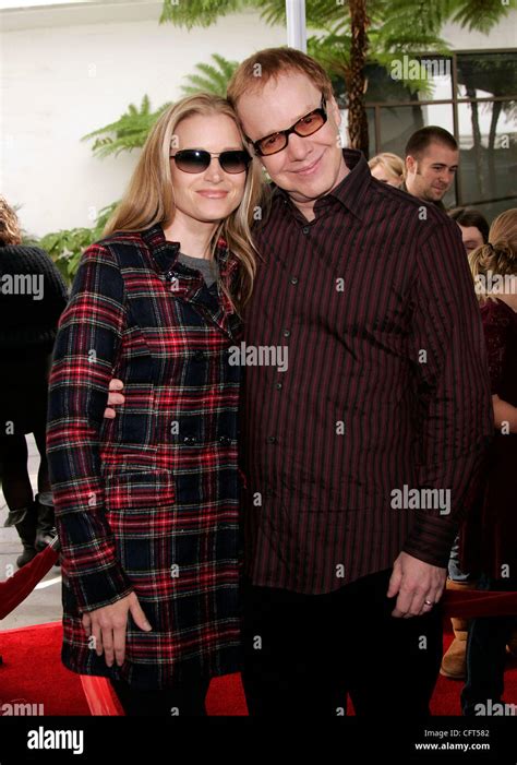 Danny elfman and bridget fonda hi-res stock photography and images - Alamy