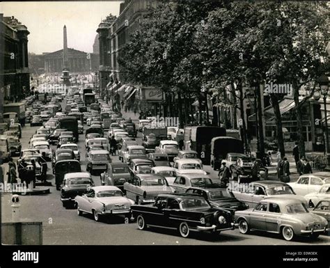 May 09, 1961 - Public Transportation Strike Causes Major Traffic Paris Stock Photo - Alamy