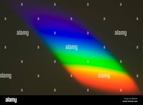 Spectrum prism hi-res stock photography and images - Alamy