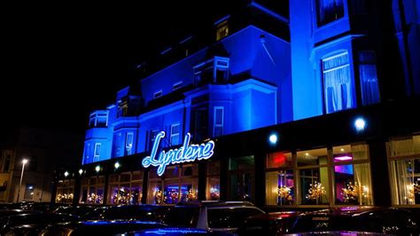 LYNDENE HOTEL • BLACKPOOL • 3⋆ UNITED KINGDOM • RATES FROM £109