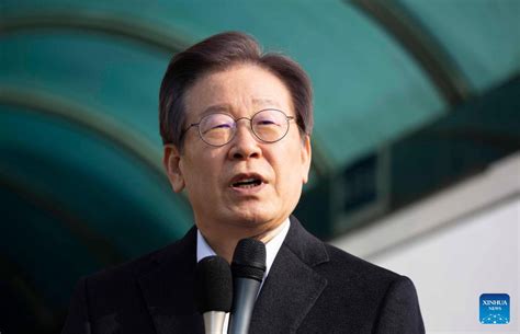 S. Korean opposition leader Lee discharged from hospital-Xinhua