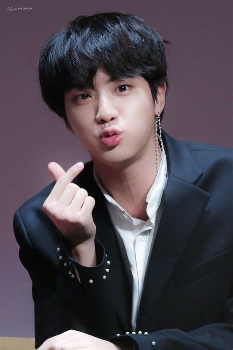 #진 #석진 #김석진 #JIN #BTS #방탄소년단 #worldwidehandsome @BTS_twt | Seokjin bts, Bts jin, Seokjin