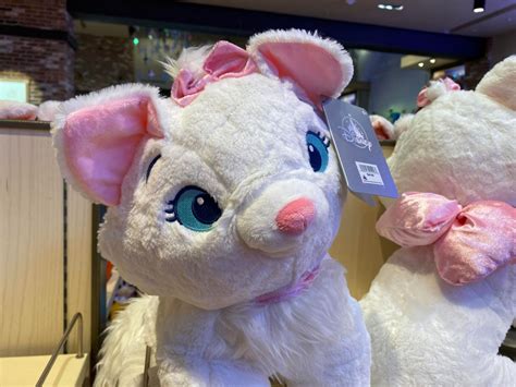 New Marie Plush is Purrfect for Disney Kids - MickeyBlog.com