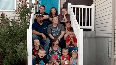 Utah family of 13 unable to find a place to rent