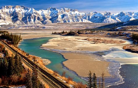 The BEST Ways to Get From Edmonton to Jasper (for 2024)