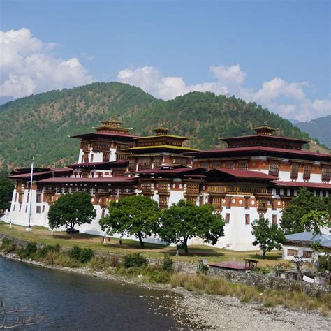 Wangdue Dzong