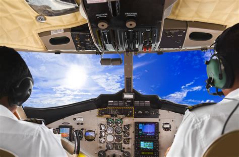 Gov't, airlines move quickly: two crew members in cockpits at all times ...