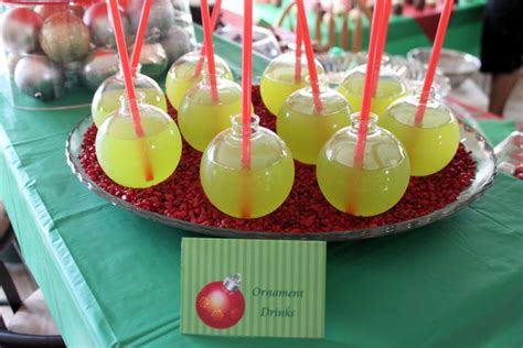 Christmas in July Birthday Party Ideas | Photo 16 of 42 | Christmas ...