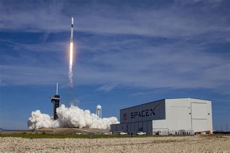 SpaceX's record-breaking launch manifest in 2020 – ilovetesla.com