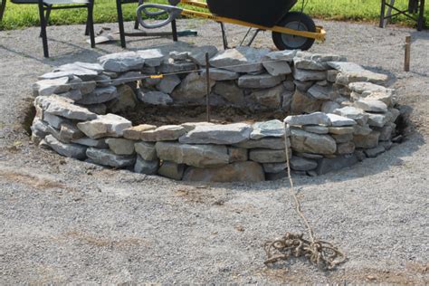 How To Build An Amazing DIY Fire Pit - Without Breaking The Bank!