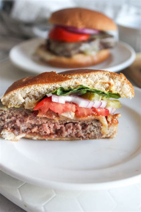 Ultimate BUBBA burger Recipe - Simple And Savory