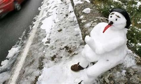 20 Of The Funniest Snowmen Pictures Of All Time - Page 5 of 5