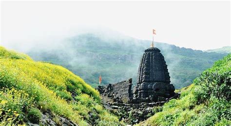 Harishchandragad Trek & Kokankada Camping