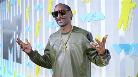 Snoop Dogg Is Uplifting Children With 'Doggyland' Affirmation Music And ...