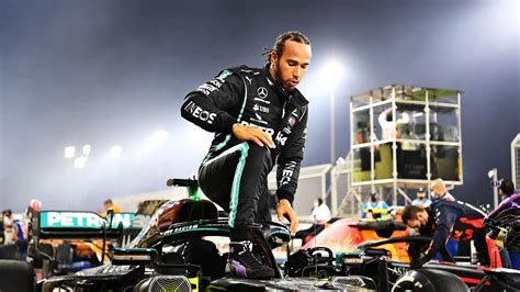 Sir Lewis Hamilton: knighthood for F1 champion in New Year Honours ...