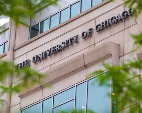 Executive MBA Program | The University of Chicago Booth School of Business