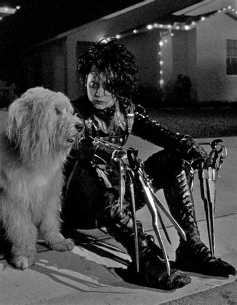 Edward Scissorhands (1990)