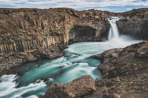 Basalt Columns & Hexagonal Pillars in Iceland | Cars Iceland