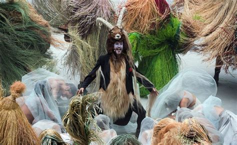 Switzerland tunnel: The oddest moments of the opening ceremony - BBC News