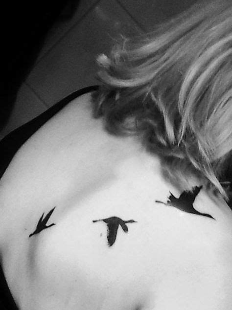 30 Stunning Crane Tattoo Designs (With images) | Crane tattoo, Simple bird tattoo, Girly tattoos