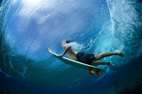 The Complete Guide to Surfing The Maldives For All Budgets & Skill Levels