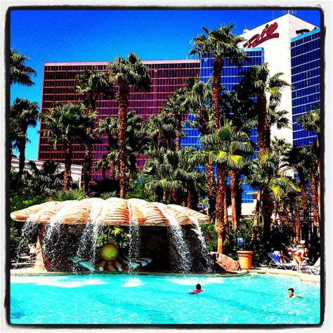 The Rio Pool, Dig That Crazy Waterfall! | Rio pool, Las vegas weddings, Pool