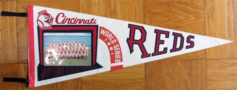 Lot Detail - 1961 CINCINNATI REDS "WORLD SERIES" PHOTO PENNANT