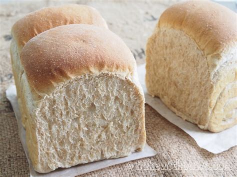 WHOLEMEAL BREAD - BAKE WITH PAWS