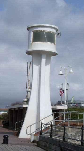 Littlehampton Lighthouse © Paul Gillett :: Geograph Britain and Ireland