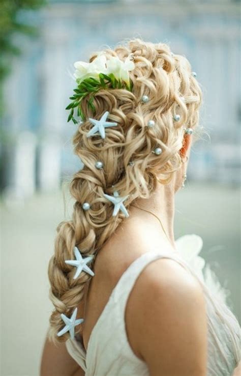 39 Attractive Beach Wedding Hairstyles Ideas - Wohh Wedding