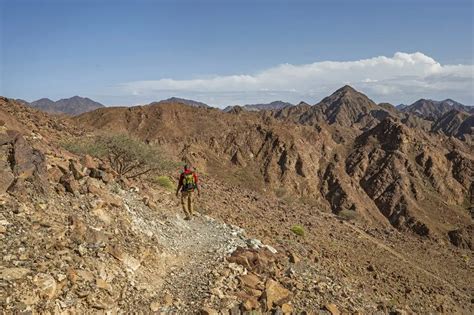 Wadi Shawka Hike In UAE: Trail From Shawka Dam To Pools