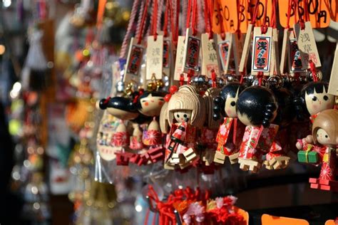 10 Uniquely Japanese Souvenirs to Buy in Tokyo - KKday Blog