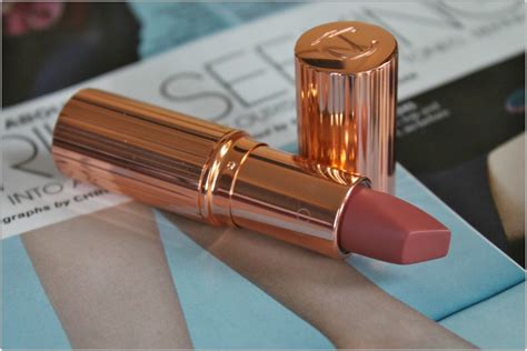 NFP: Charlotte Tilbury Pillow Talk Lipstick | Review