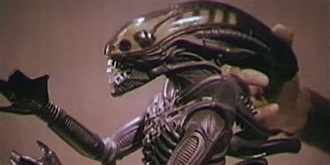 Real 1970s Alien Xenomorph Toy Commercial Is So Outdated It Feels Like A Parody